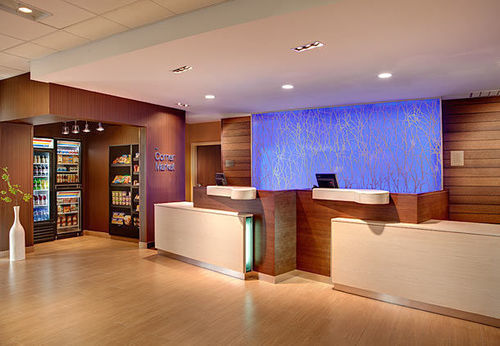 Fairfield Inn & Suites By Marriott Burlington Bagian luar foto